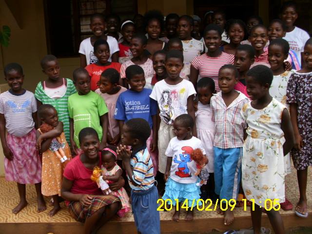 Apresentação Pública: Obra do Sr. Esteves Em Moçambique